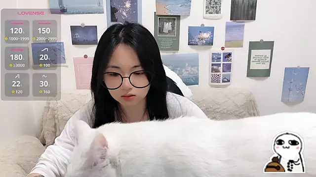 LiLiYbaby online show from March 17, 6:39 am