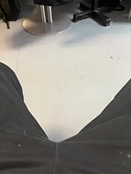 daubine46 online show from March 25, 12:33 pm