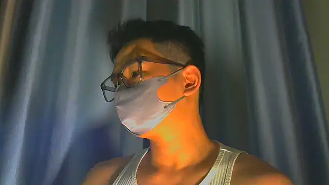 Snapshot of sweetboybyou chatting on July 22, 2:42 pm sweetboybyou online show from July 22, 2:42 pm