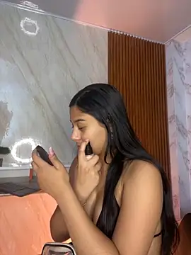 floriamANDjazmin online show from November 17, 7:08 pm