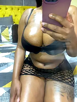 BeautyAuroa online show from November 10, 9:14 pm