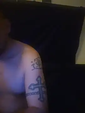 Snapshot of nakedtony81 chatting on June 14, 9:50 pm nakedtony81 online show from June 14, 9:50 pm