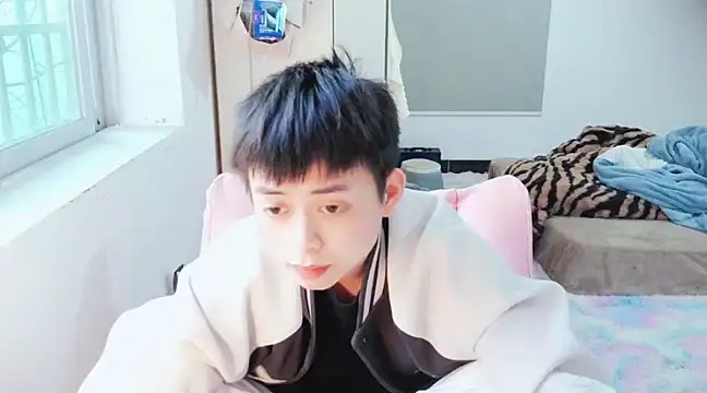 FFFFZ189 online show from January 12, 9:40 am