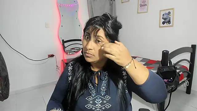 nikol sexy39 online show from October 28, 3:32 am