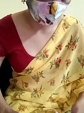 Snapshot of yourtamilcouple chatting on December 2, 12:51 pm yourtamilcouple online show from December 2, 12:51 pm