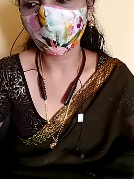 Snapshot of yourtamilcouple chatting on December 7, 3:14 am yourtamilcouple online show from December 7, 3:14 am