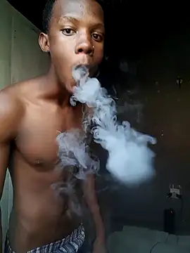 Snapshot of king_kgosiey55 chatting on April 26, 8:01 am king kgosiey55 online show from April 26, 8:01 am