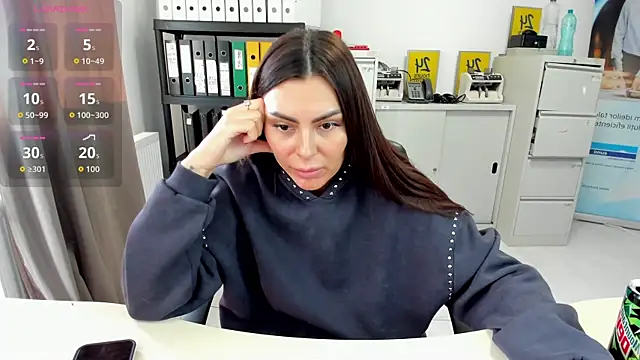 kilenyapatrice online show from November 22, 12:48 pm