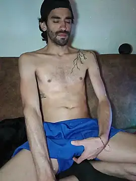 Snapshot of johngil0995 chatting on November 9, 12:58 pm johngil0995 online show from November 9, 12:58 pm