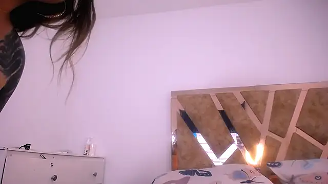 hannamour online show from December 16, 11:54 pm