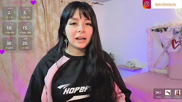 hina tay online show from February 9, 3:10 am