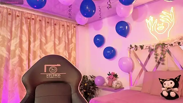 hina tay online show from April 2, 3:26 am