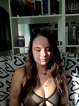 Snapshot of Lilith__Mystery chatting on March 11, 8:31 am Lilith Mystery online show from March 11, 8:31 am