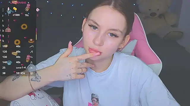 doll barbieee online show from March 19, 10:47 pm