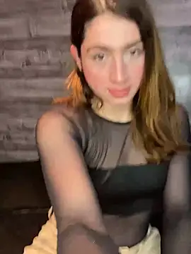 kamel-ayesha online show from January 31, 1:12 pm