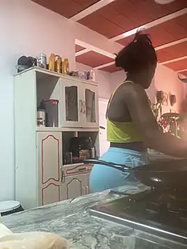 BrianaBrownn online show from September 22, 1:24 pm