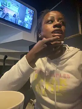 BrianaBrownn online show from October 4, 11:19 am
