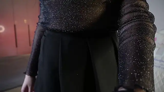 ArleighFrankson online show from December 2, 2:52 pm