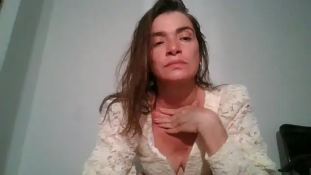 Snapshot of Liloo8923 chatting on January 20, 10:59 pm Liloo8923 online show from January 20, 10:59 pm