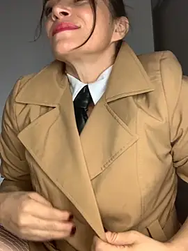 Snapshot of Liloo8923 chatting on October 11, 3:06 am Liloo8923 online show from October 11, 3:06 am