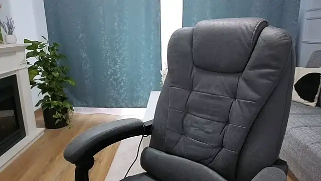 SukyGirl online show from March 12, 7:47 am