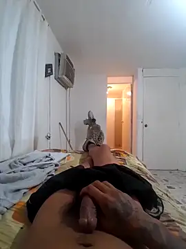 Snapshot of elcobin chatting on March 4, 12:55 pm elcobin online show from March 4, 12:55 pm