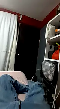 Snapshot of elcobin chatting on March 22, 2:58 pm elcobin online show from March 22, 2:58 pm