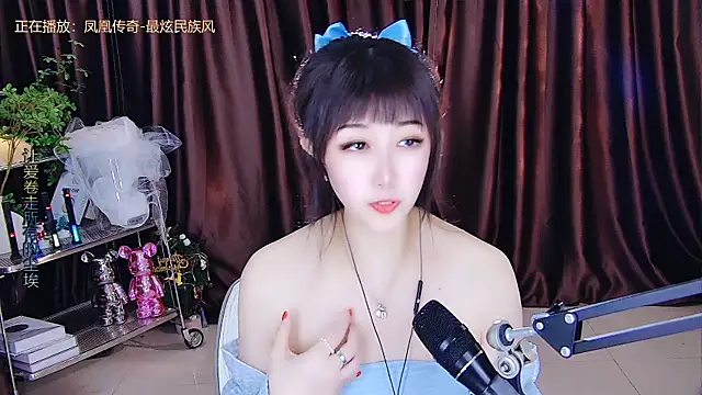 Snapshot of xiaoya666--baby chatting on March 19, 8:54 pm xiaoya666--baby online show from March 19, 8:54 pm