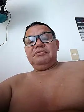 Snapshot of catatunboculion chatting on January 2, 9:18 pm catatunboculion online show from January 2, 9:18 pm
