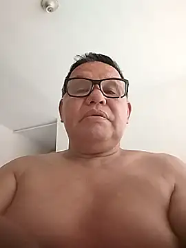 Snapshot of catatunboculion chatting on January 11, 1:22 pm catatunboculion online show from January 11, 1:22 pm