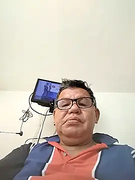 Snapshot of catatunboculion chatting on October 3, 12:13 pm catatunboculion online show from October 3, 12:13 pm