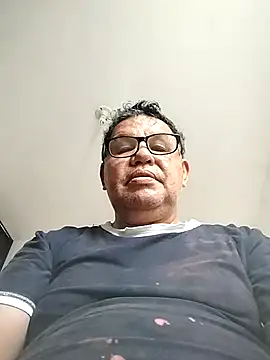 Snapshot of catatunboculion chatting on October 6, 12:46 pm catatunboculion online show from October 6, 12:46 pm