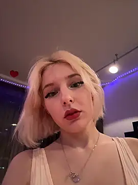 XMelissaX online show from March 25, 9:21 pm