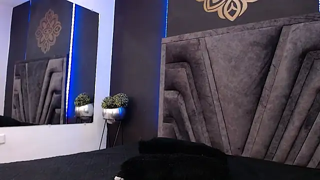 stefany bro online show from March 22, 5:41 pm