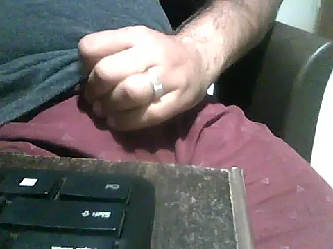 Snapshot of cryptoman1119 chatting on February 17, 2:57 pm cryptoman1119 online show from February 17, 2:57 pm