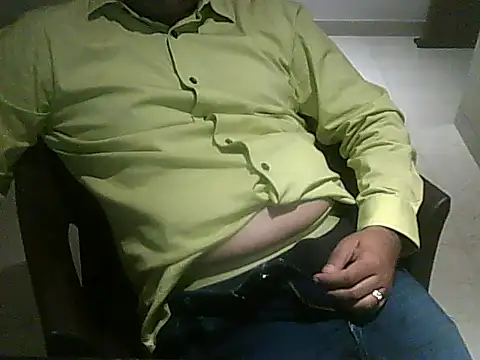 Snapshot of cryptoman1119 chatting on February 20, 1:33 pm cryptoman1119 online show from February 20, 1:33 pm