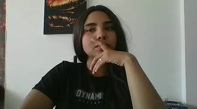 Miapeyton online show from December 3, 7:00 pm