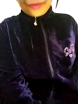 Snapshot of Dalou3a69 chatting on December 3, 12:35 am Dalou3a69 online show from December 3, 12:35 am