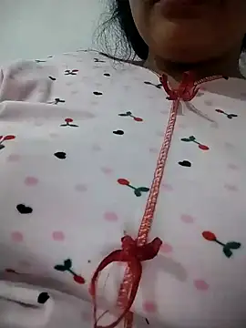 Snapshot of Dalou3a69 chatting on December 26, 7:05 pm Dalou3a69 online show from December 26, 7:05 pm