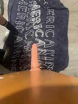 Traicyhot online show from June 2, 9:17 pm