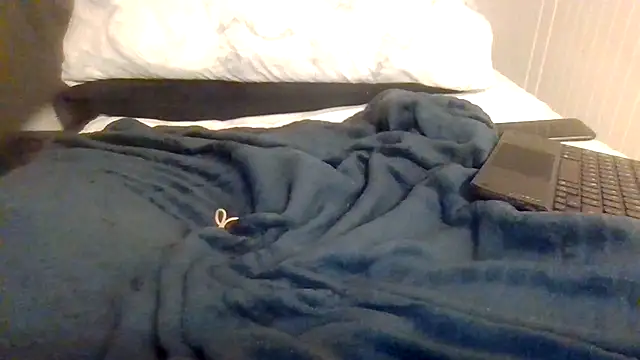 Snapshot of addicktedGT chatting on February 19, 1:51 am addicktedGT online show from February 19, 1:51 am