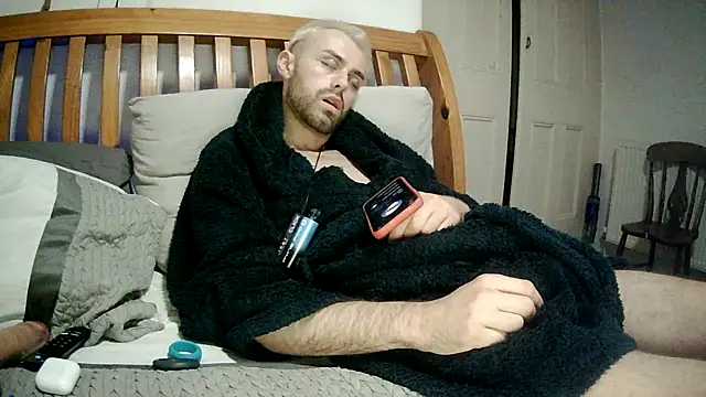 Snapshot of addicktedGT chatting on October 5, 11:02 pm addicktedGT online show from October 5, 11:02 pm