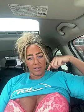 sunshinekisses online show from March 18, 5:27 pm