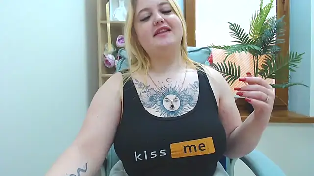 Doliss online show from February 26, 7:07 am