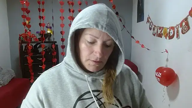 emperabigbootybigass online show from February 15, 12:11 pm