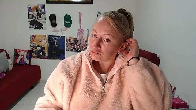 emperabigbootybigass online show from September 19, 12:17 pm