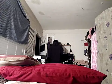 DevinToore online show from November 18, 2:28 am