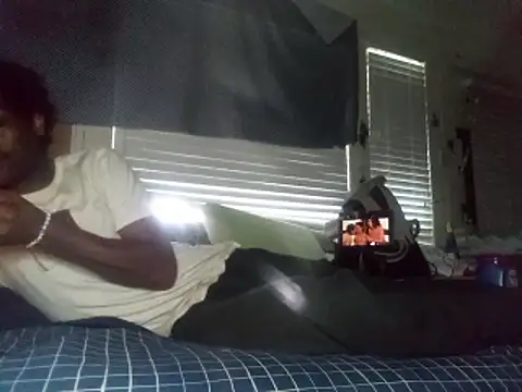 DevinToore online show from February 18, 6:59 pm