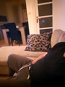 KnownObligation1 online show from March 18, 11:30 pm