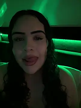 iTrapXXXBACKUP online show from March 12, 2:07 am